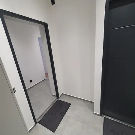 Lejlighed Mirror