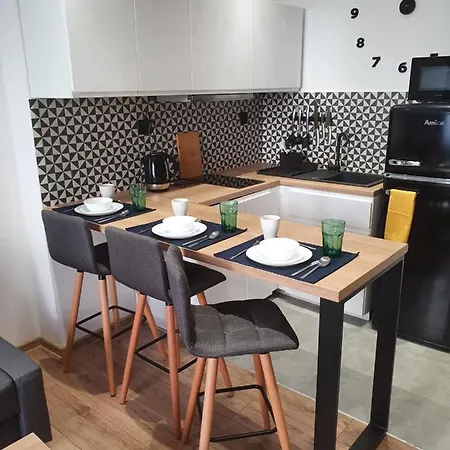 Mirror Lejlighed Oświęcim (Auschwitz)